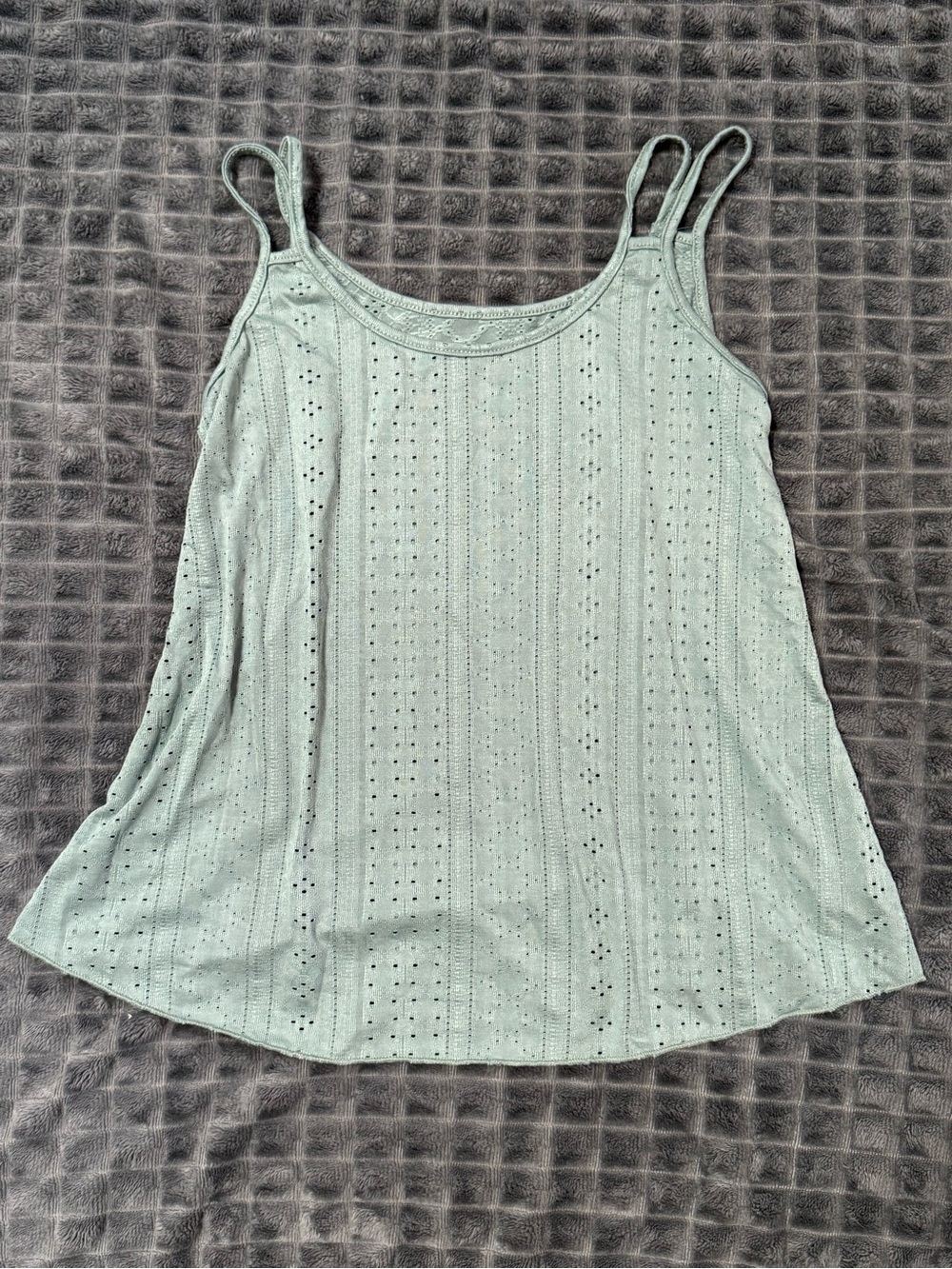 3/$15 NWOT XS Women’s Mint Green Eyelet Tank Top Blouse Shirt Summer Layer (B2)